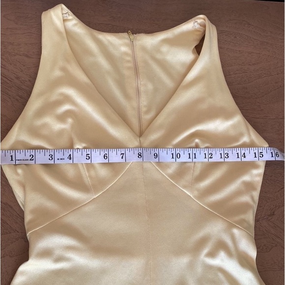 Vintage 70's Lemon Yellow Maxi Dress Size Small - Picture 6 of 7